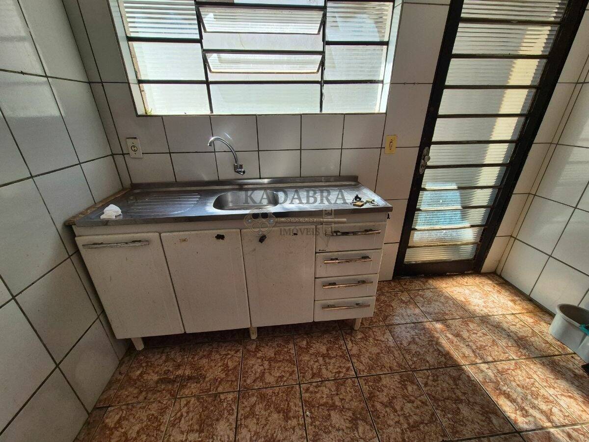 Casa para alugar com 1 quarto, 62m² - Foto 13