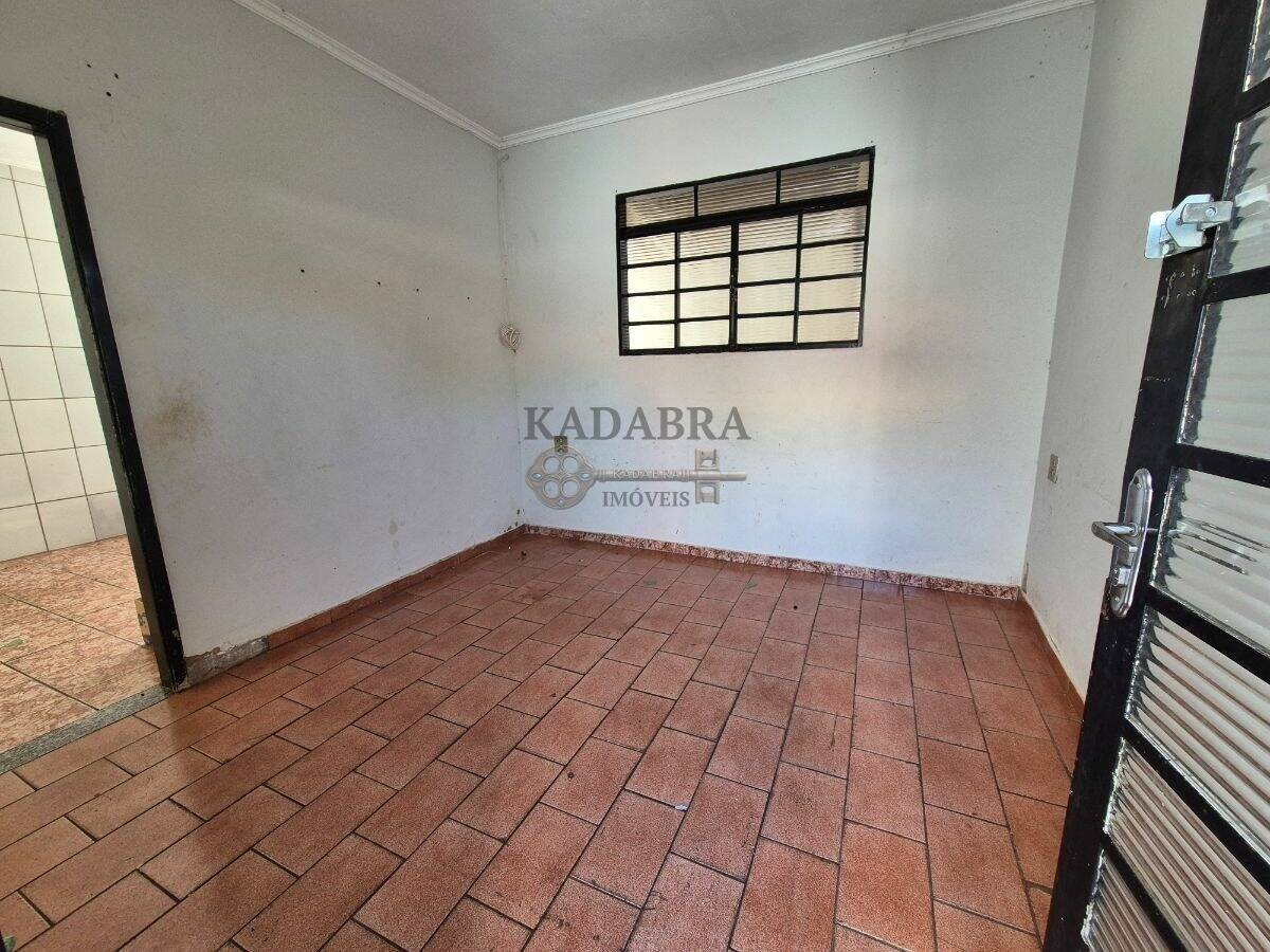 Casa, 4 quartos, 250 m² - Foto 11
