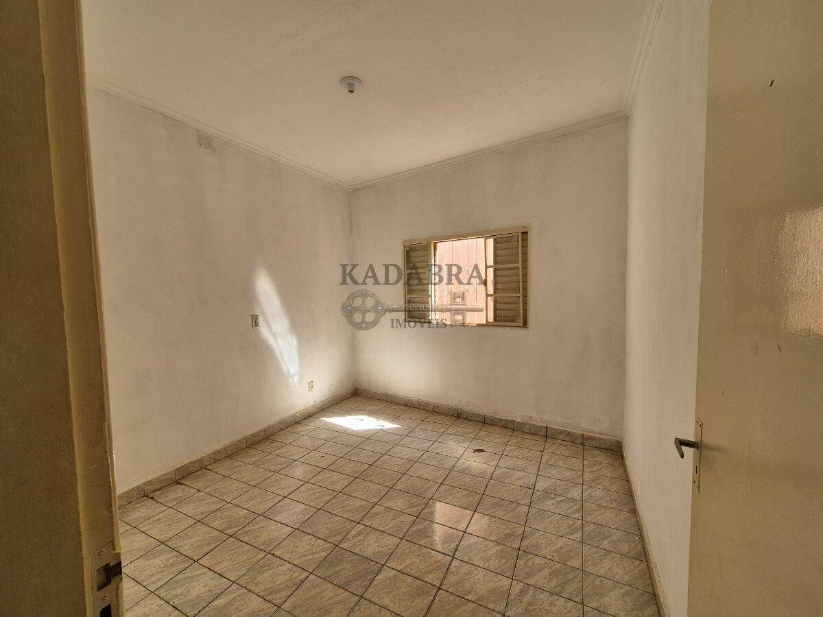 Casa, 4 quartos, 250 m² - Foto 10